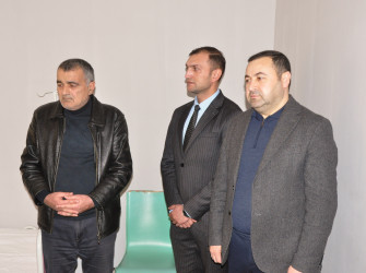 Şəhər İcra Hakimiyyətinin başçısı İlqar Abbasov şəhid anasını müalicə aldığı xəstəxanada ziyarət edib.