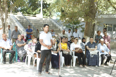 Şirvan Şəhər İcra Hakimiyyətinin başçısı İlqar Abbasov sakinlərlə növbəti səyyar görüş keçirib 02.08.2023