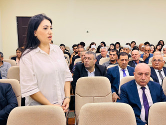 Şirvan Şəhər İcra Hakimiyyətinin başçısı İlqar Abbasov  növbəti səyyar görüş keçirib.