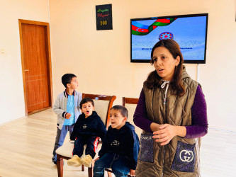 Şirvan Səhər İcra Hakimiyyətinin başçısı İlqar Abbasov növbəti vətəndaş qəbulu keçirib.