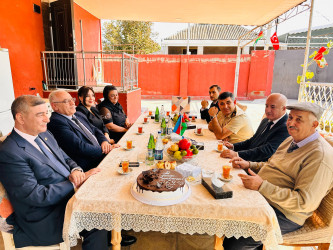 Şirvan Şəhər İcra Hakimiyyətinin başçısı İlqar Abbasov “Anım Günü” ərəfəsində Vətən müharibəsi əlillərini və şəhid ailələrini ziyarət edib.