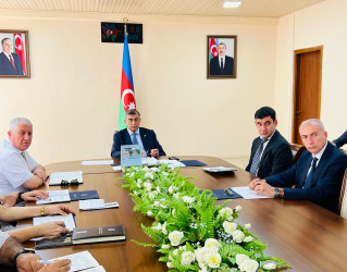 Şirvan Səhər İcra Hakimiyyətinin başçısı İlqar Abbasov növbəti vətəndaş qəbulu kecirib.