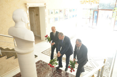 Şirvanda YAP-ın təsis olunmasının 33-cü ildönümü qeyd edilib.