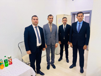 Şəhər İcra Hakimiyyətinin başçısı İlqar Abbasov şəhid atasını ziyarət edib.