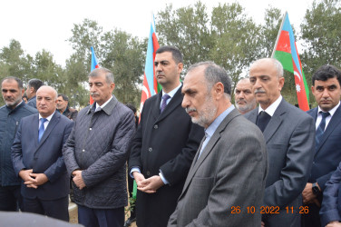 Şirvanda Vətən müharibəsinin şəhidi Məmmədov Röyal Misil oğlunun anım günü qeyd olunub.