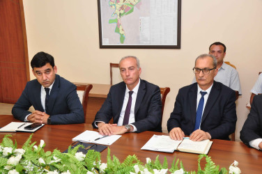 Şirvan Səhər İcra Hakimiyyətinin başçısı İlqar Abbasov vətəndaş qəbulu keçirib.